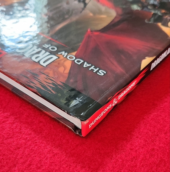 โ๏ธ Dragonlance: Shadow of the Dragon Queen  Hardcover Book - D&D Excellent - Picture 6 of 11